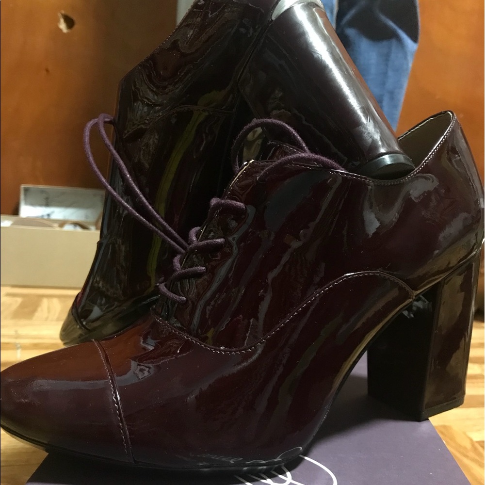 Block heel lace-up ...close toe ankle shoes/boots